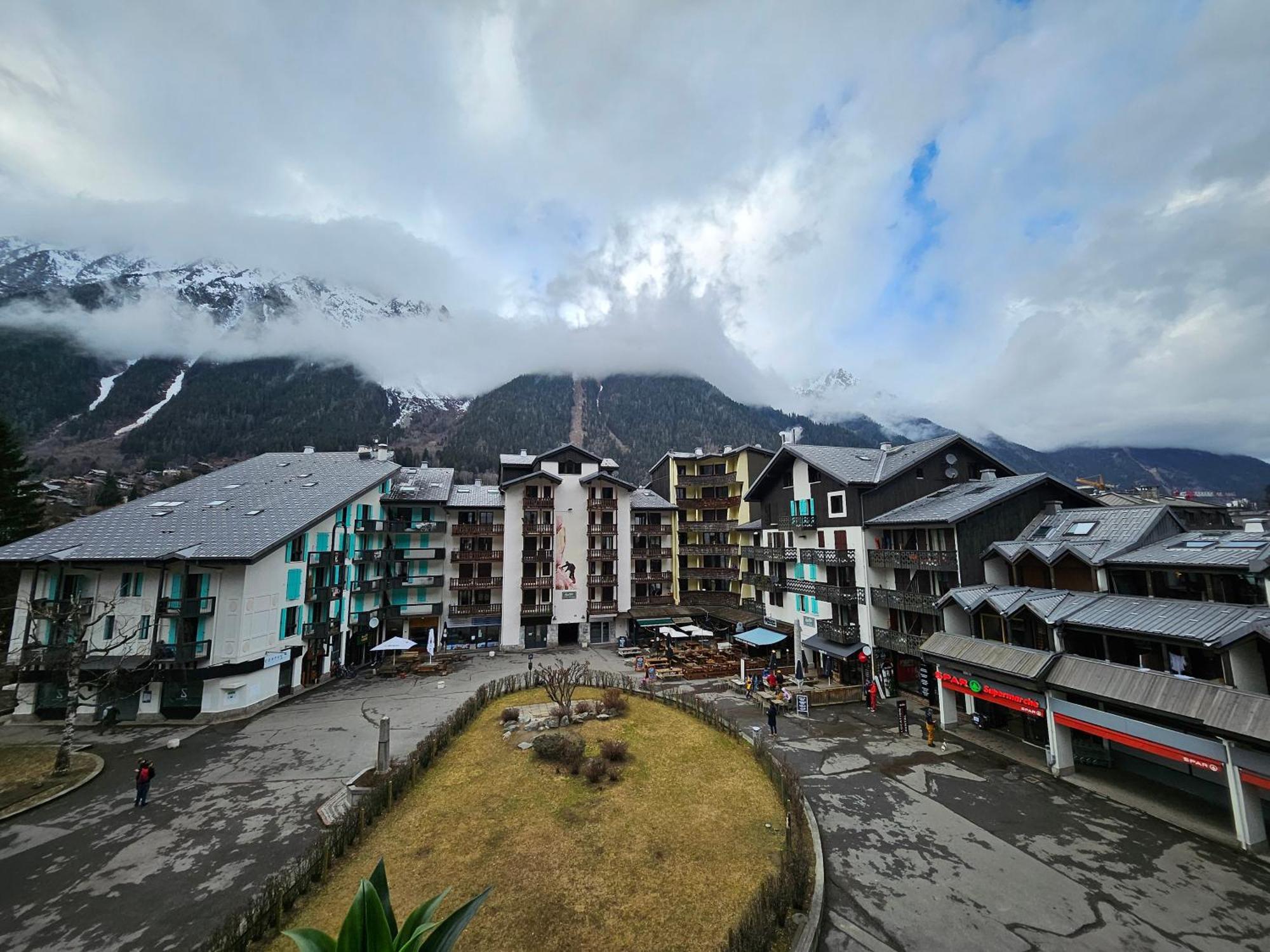 Cozy Chamonix Ski Studio With Mountain Views 외부 사진